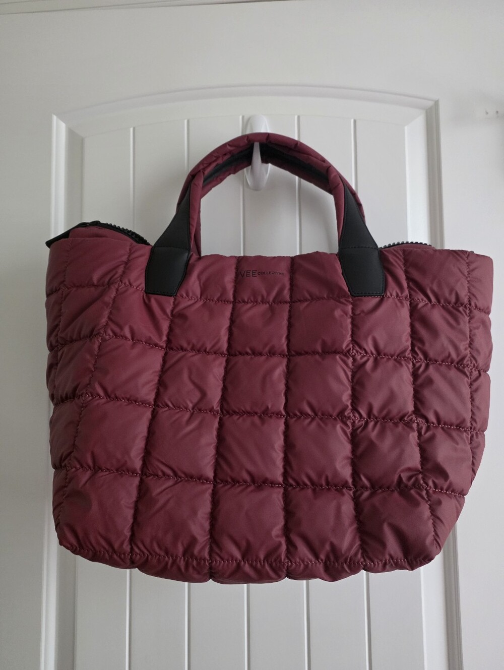 NWOT Vee Collective Porter Tote - Medium Biking Red - Picture 10 of 12